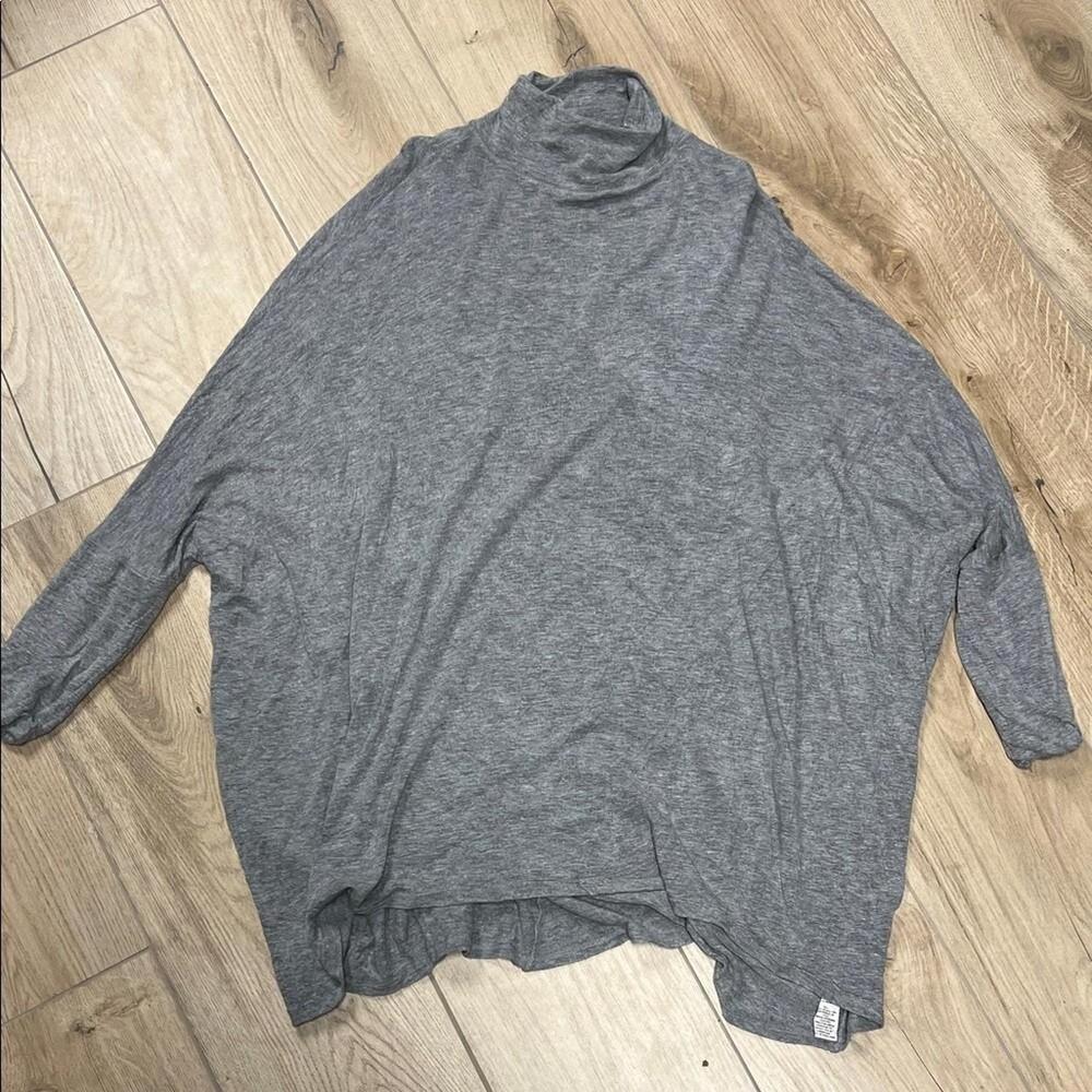 Free People Gray Turtleneck top